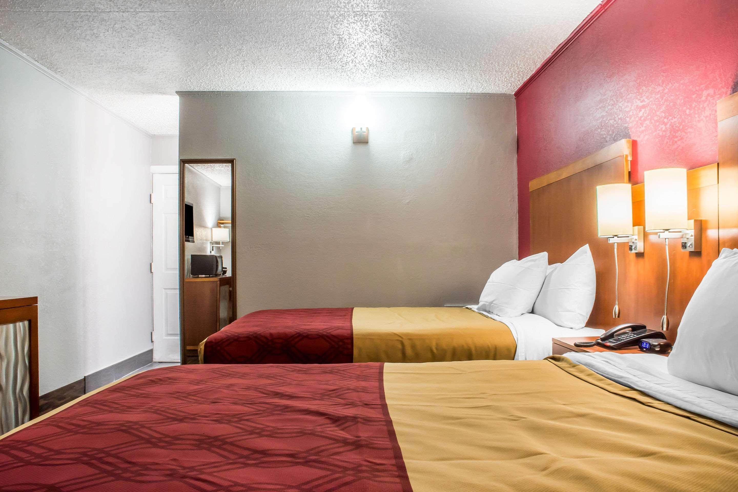 Econo Lodge Brockport Εξωτερικό φωτογραφία