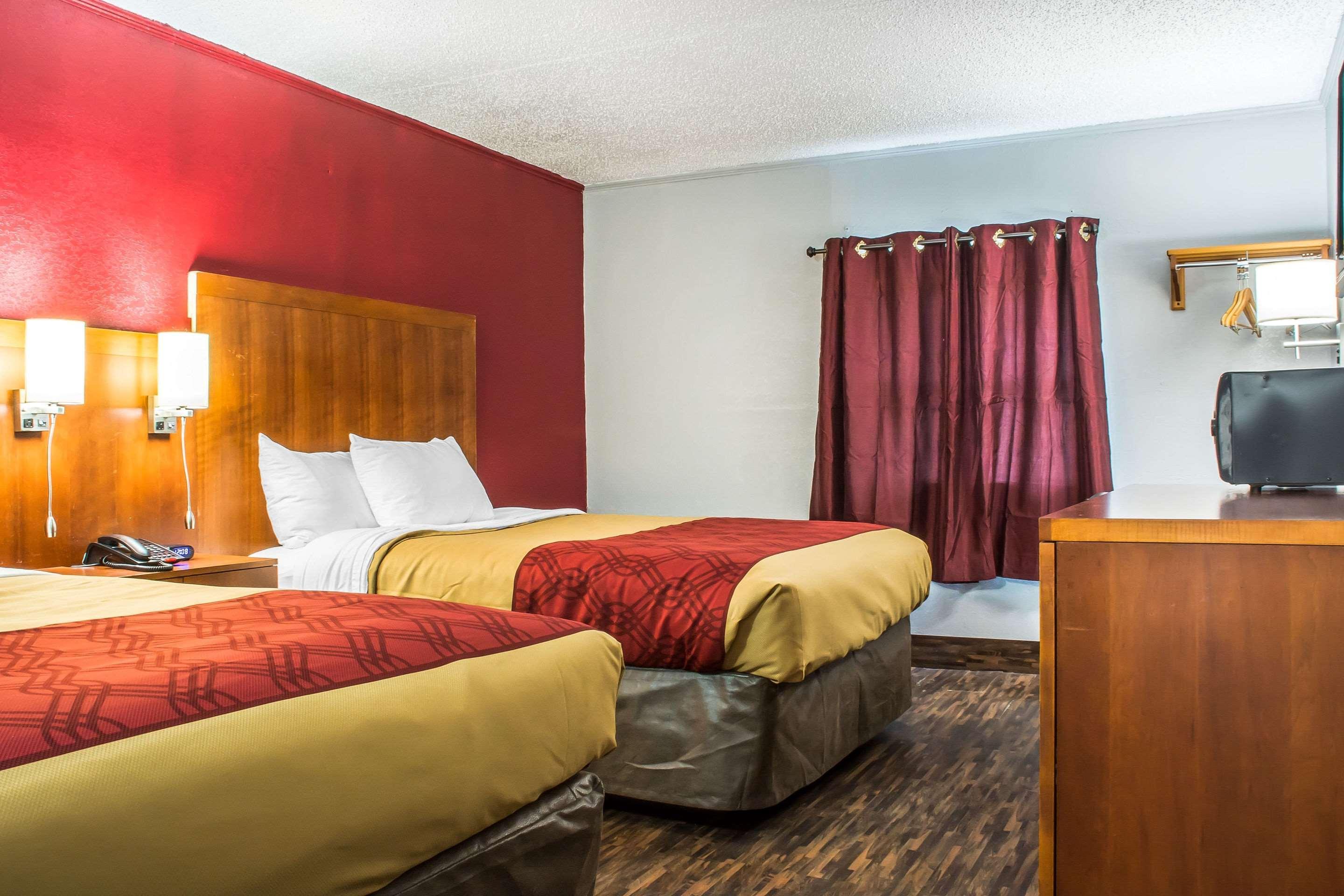 Econo Lodge Brockport Εξωτερικό φωτογραφία